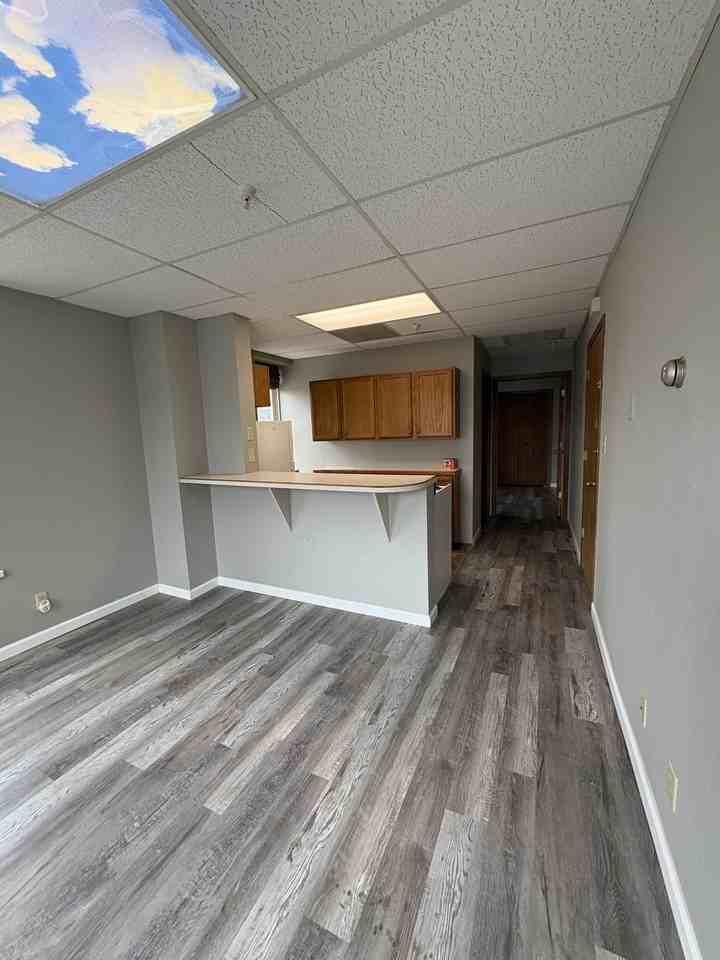 216 W Central Ave 2-4 - Photo 2 of 5