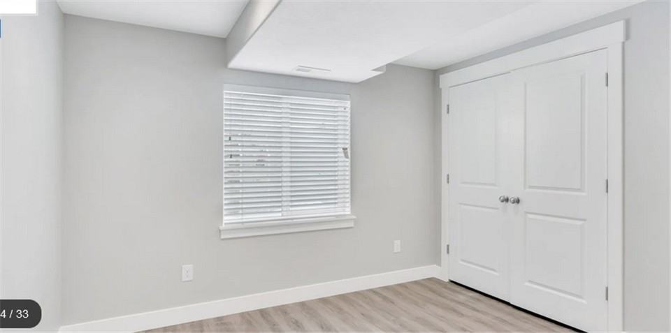 239 N Center St - Photo 7 of 9