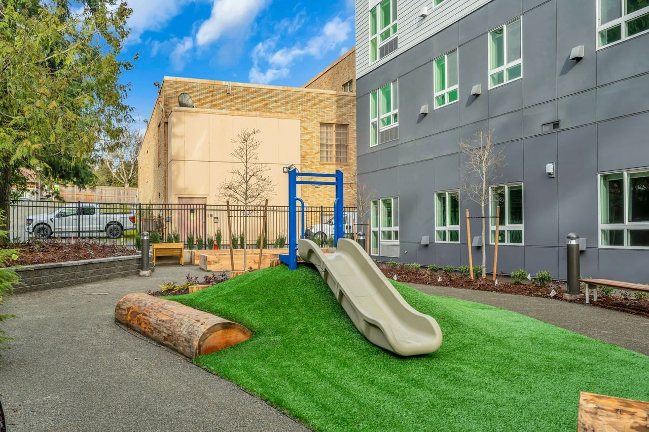 Altaire at Jackson Park - Photo 6 of 50