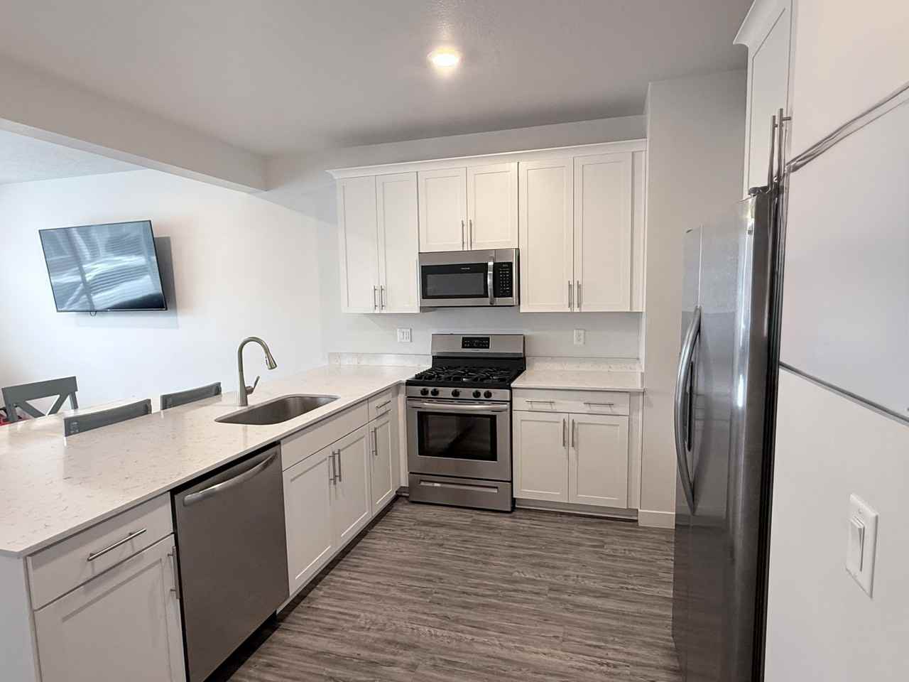 3758 W Soft Whisper Way - Photo 6 of 23