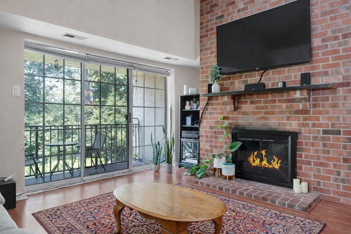 510 Deer Run - Photo 3 of 21