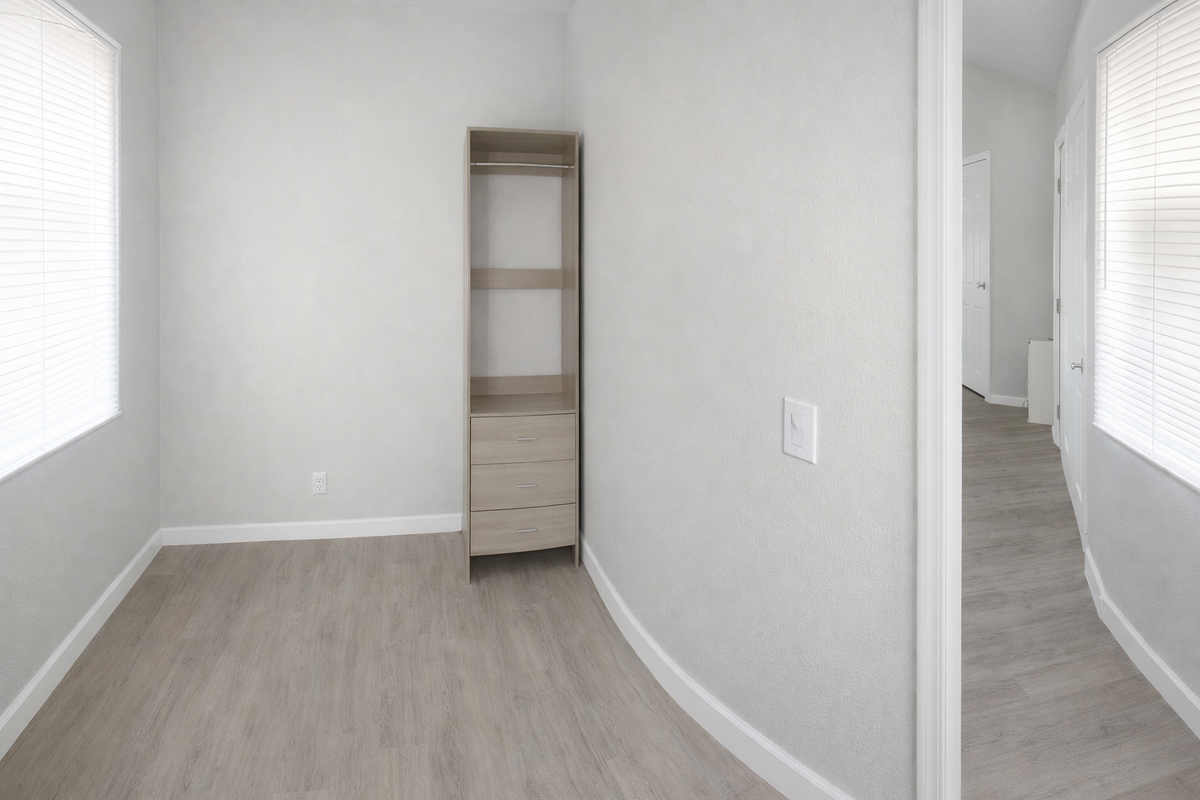 45416 Raysack Ave - Photo 3 of 6