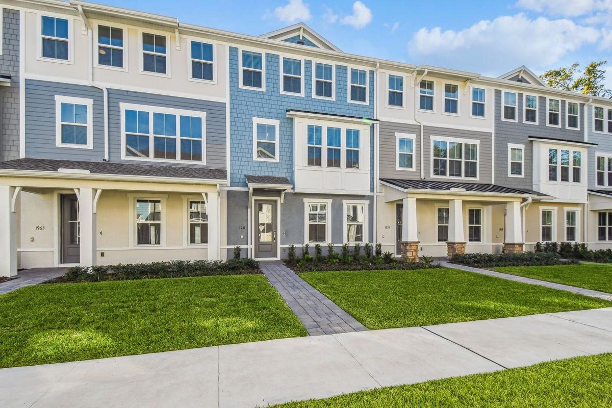 1951 Risby Aly - Photo 2 of 36