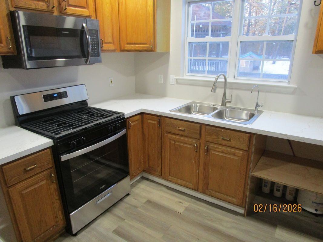 465 Pfister Rd - Photo 3 of 25