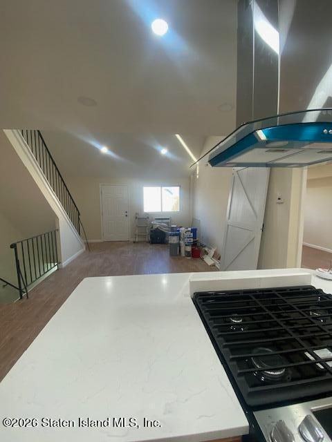 247 Maple Pkwy ##B - Photo 3 of 16