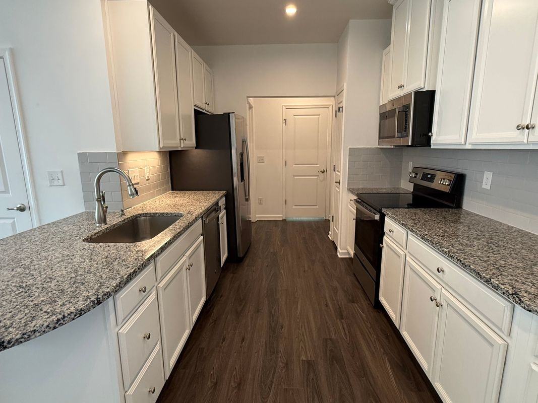 219 S Downs Cir - Photo 4 of 5