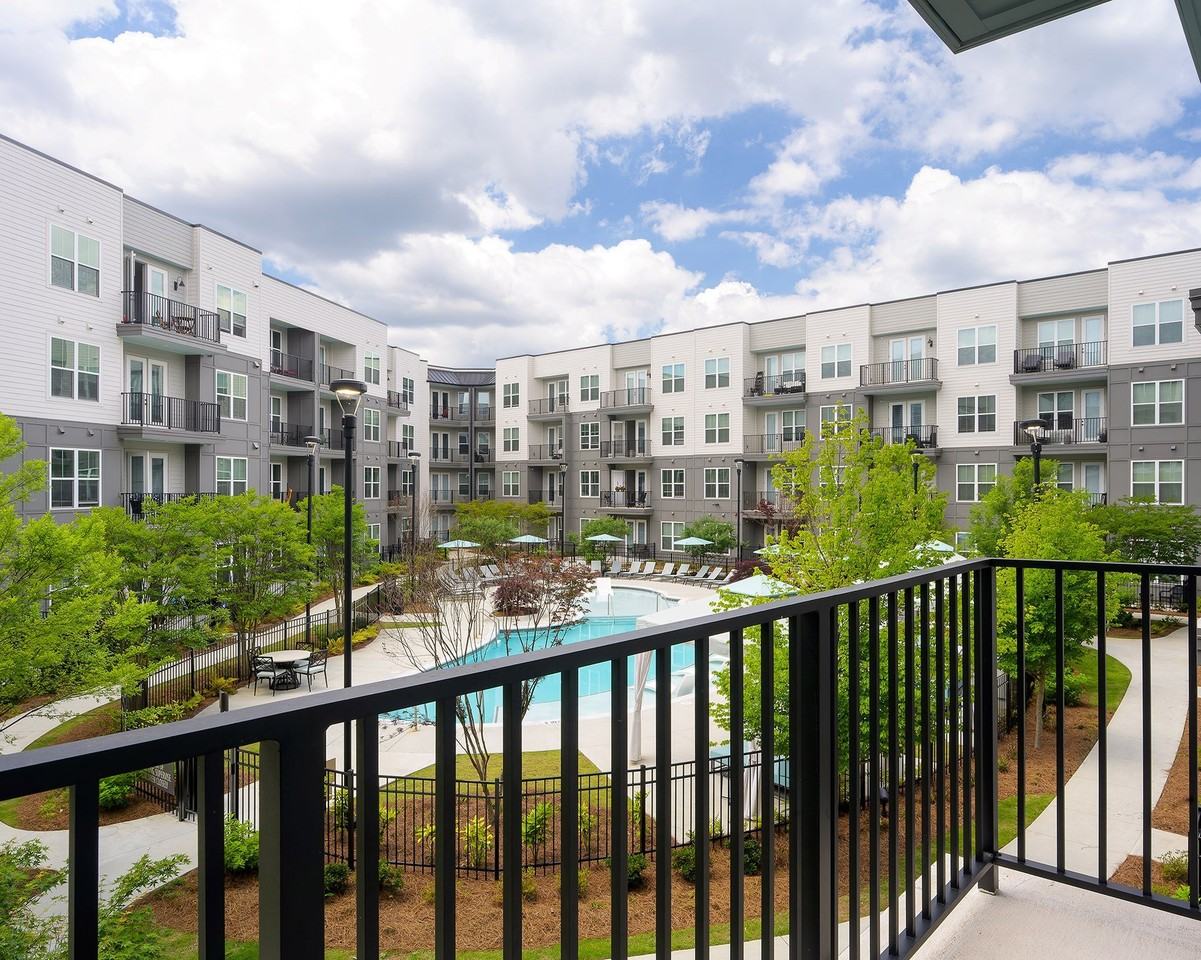 The Tomlin Luxury Apartments - Photo 2 of 42