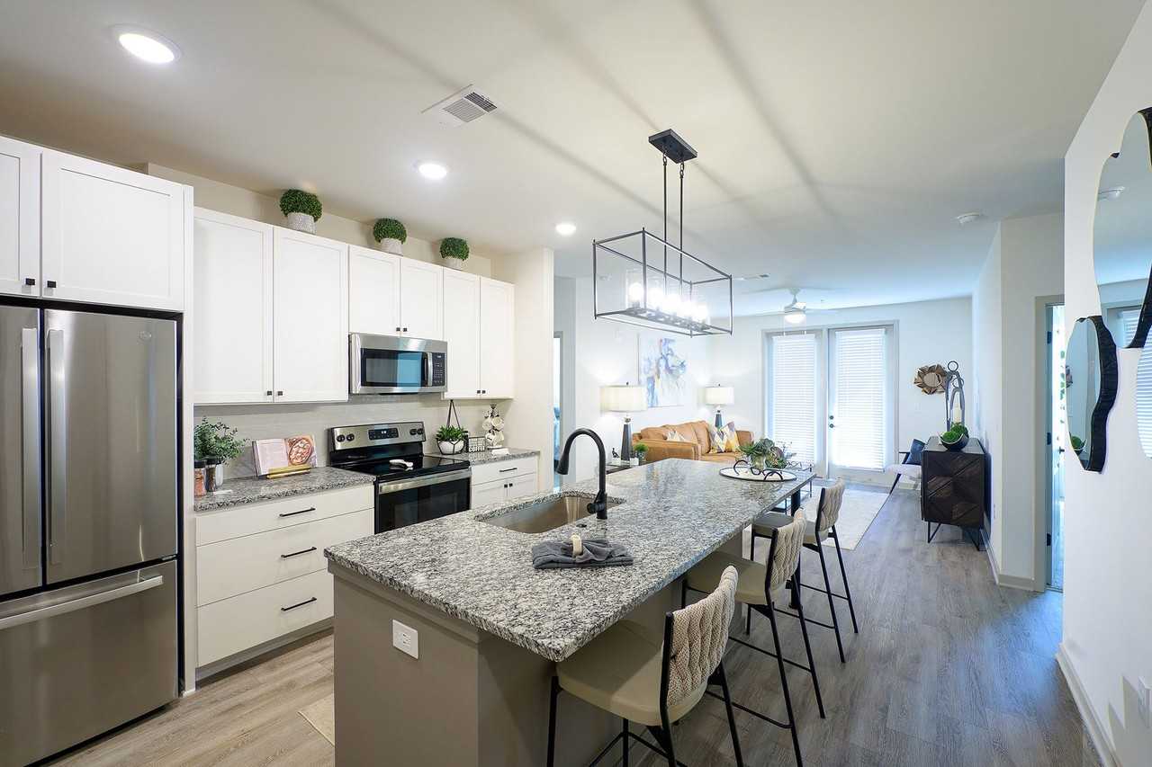 The Tomlin Luxury Apartments - Photo 3 of 42