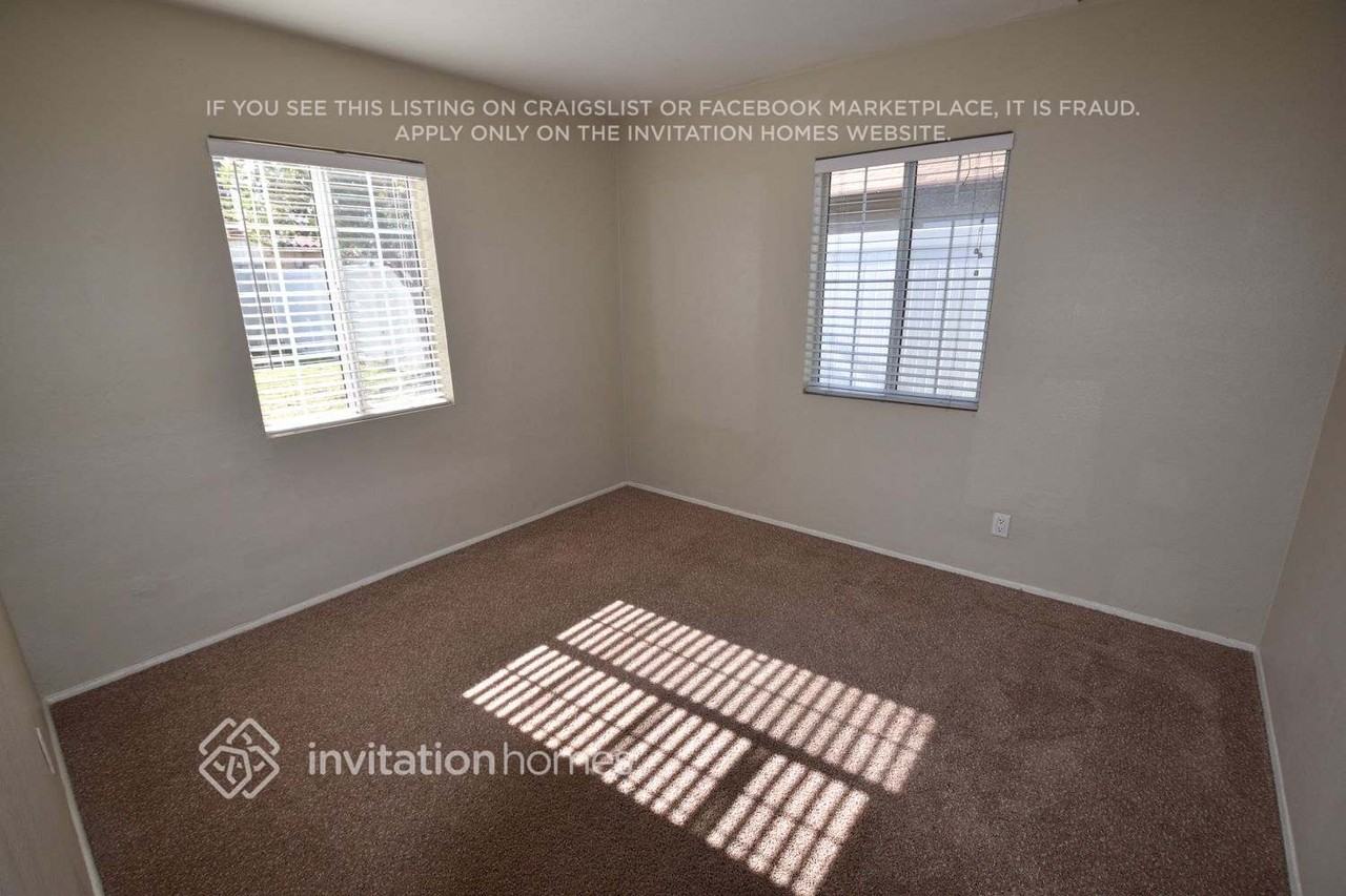 212 E 185th St - Photo 5 of 9