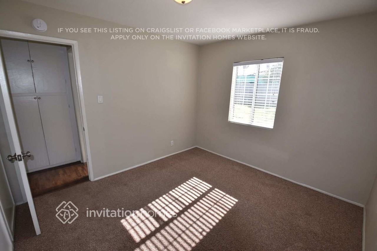 212 E 185th St - Photo 7 of 9