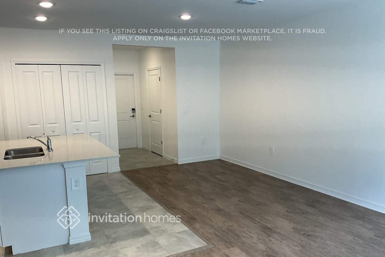 9306 Cadence Ct #165 - Photo 5 of 23