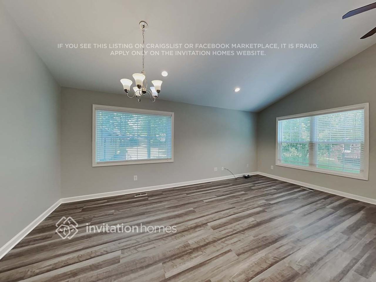 482 Patterson St - Photo 6 of 19