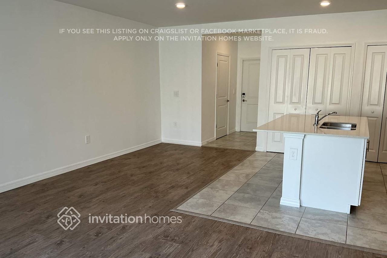10401 Bradmore Rd #40 - Photo 3 of 22