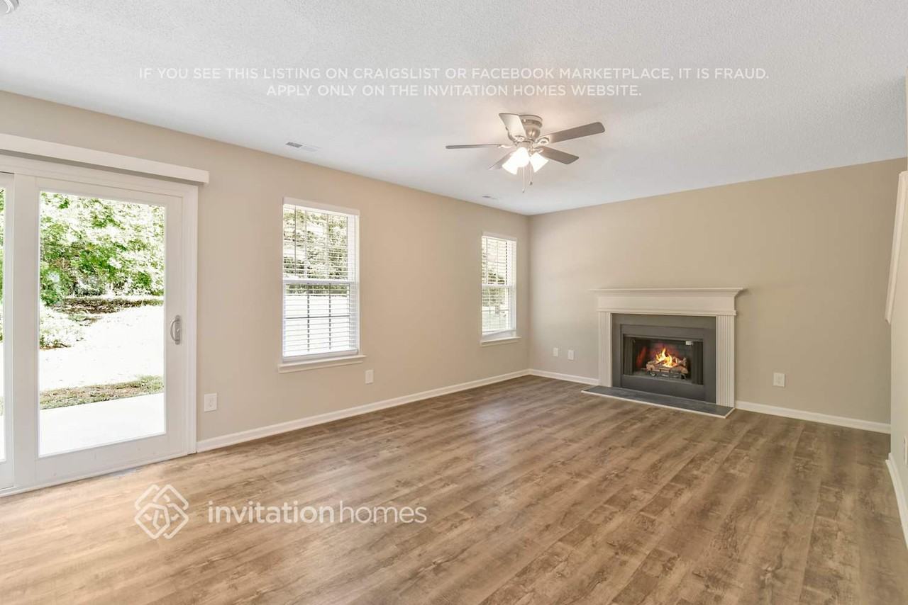 10324 Covingtonwood Dr - Photo 4 of 28