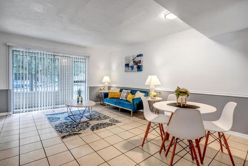 111 E 1st St - Photo 6 of 35