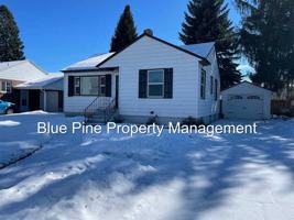 featured image of 232 E 16th St