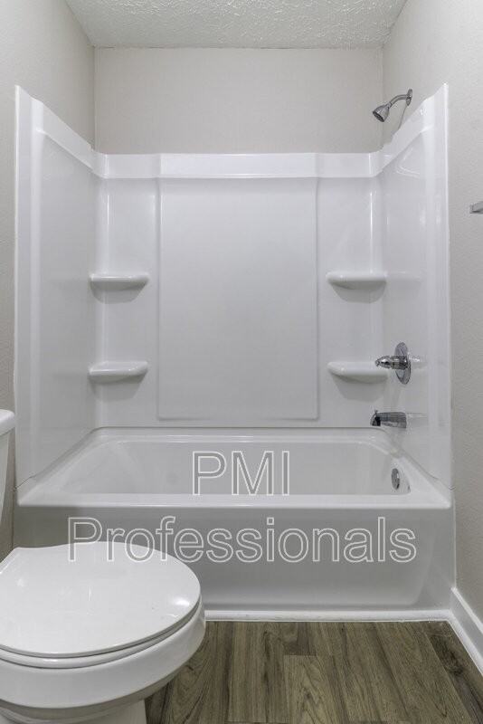 104 Kingsridge Dr - Photo 7 of 8