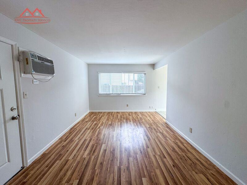 840 El Cerrito Way #B - Photo 4 of 20