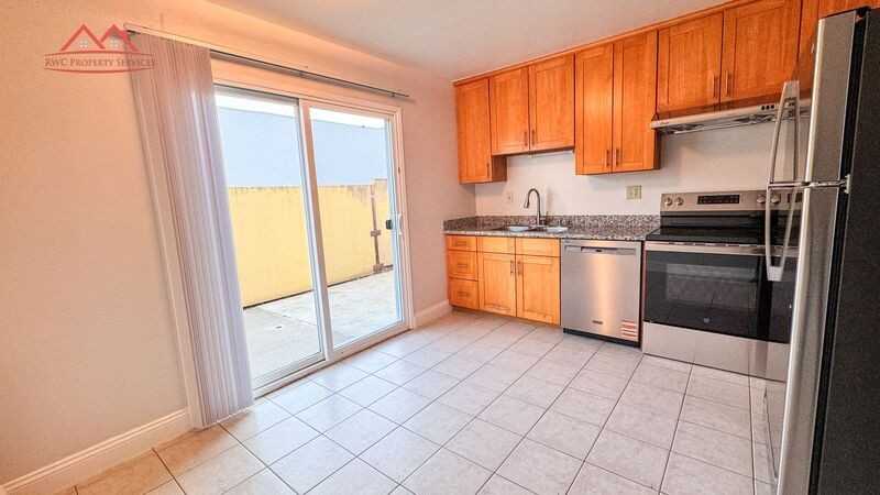 840 El Cerrito Way #B - Photo 6 of 20