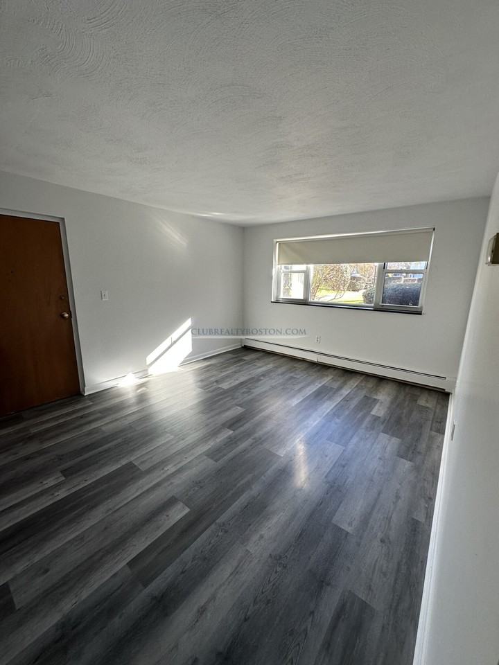 159 Lexington St #12 - Photo 6 of 9