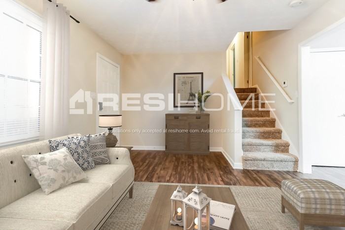 2894 Sagemont Pl - Photo 5 of 22