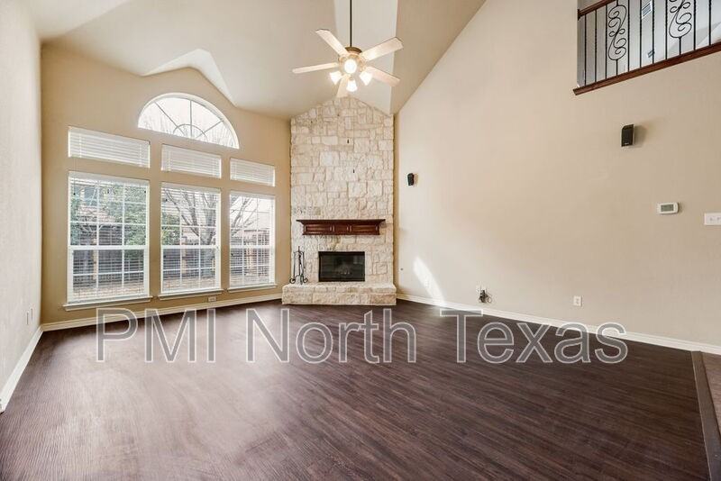 12213 Crab Apple Ln - Photo 4 of 23