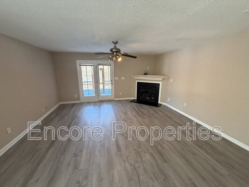 5750 Osprey Cove Dr - Photo 2 of 16