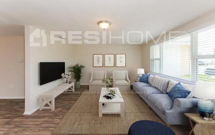 11204 Tamarix Ave - Photo 6 of 17