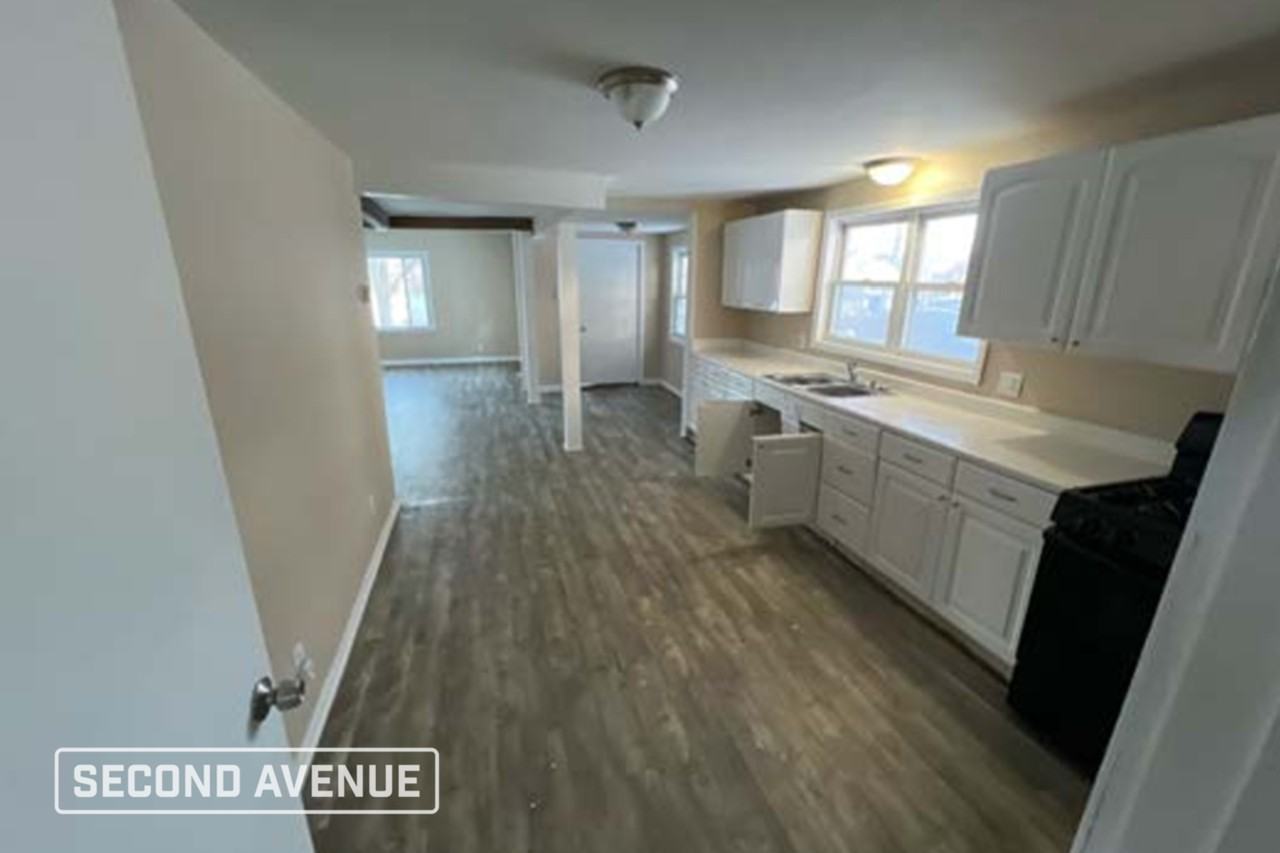 803 Joseph St - Photo 3 of 11