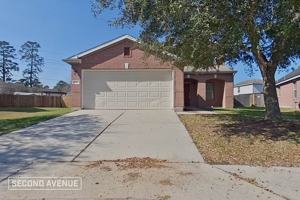 featured image of 8003 Sanders Glen Ln