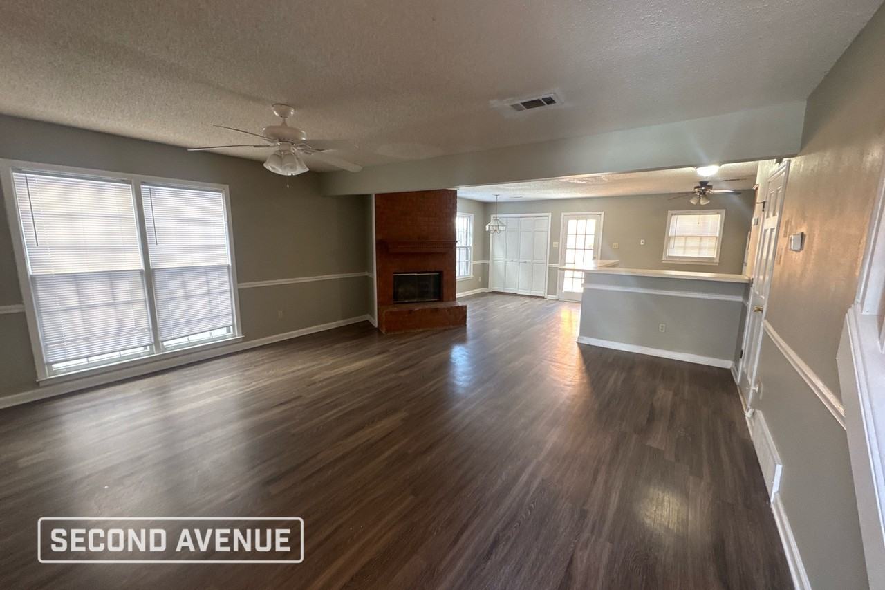 3574 Bishops Gate Dr - Photo 2 of 22