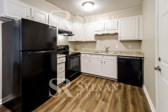 3100 Sweeney Hollow Rd - Photo 7 of 16