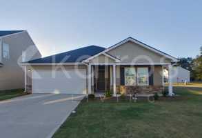 featured image of 100 Rock Run Trl