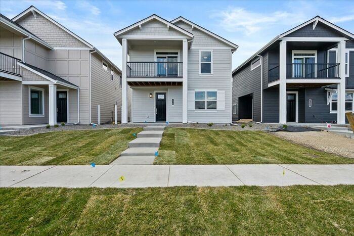 3025 N Andromeda St - Photo 4 of 41