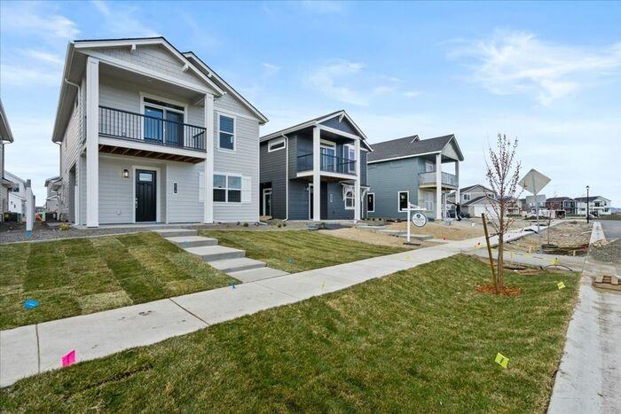 3025 N Andromeda St - Photo 5 of 41