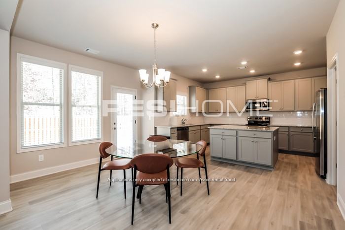 505 Quiet Cloud Dr - Photo 5 of 22