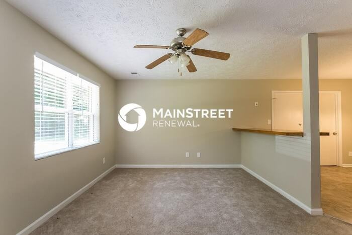 115 Pleasant Valley Rd - Photo 4 of 16