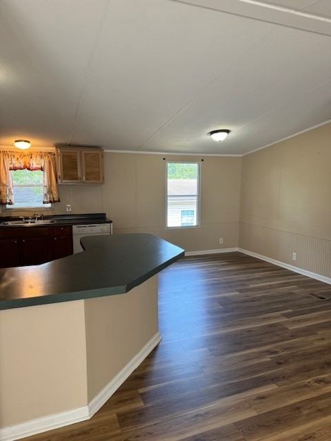 2716 Bullock Ave - Photo 3 of 13