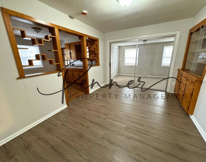 811 S Hardy Ave - Photo 4 of 16