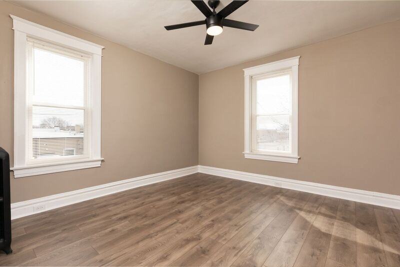 4914 Loughborough Ave #4914A - Photo 7 of 10