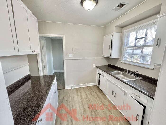 3472 Hadley Rd - Photo 7 of 23