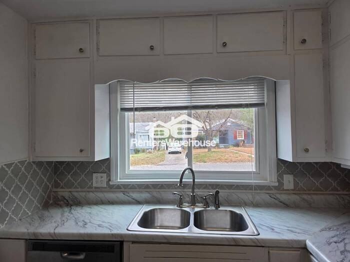 7844 8th Ave S - Photo 3 of 25