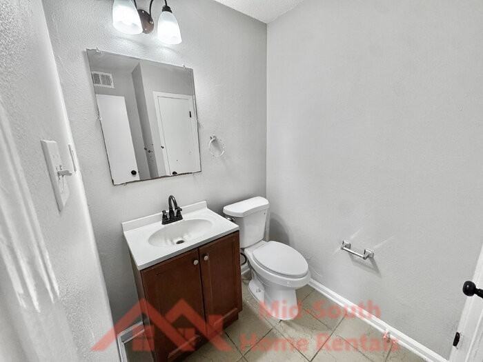 1742 E Holmes Rd - Photo 6 of 19