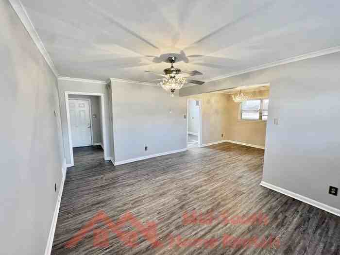 954 E Holmes Rd - Photo 7 of 32