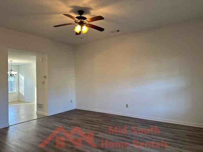 321 Switchgrass Cv - Photo 4 of 27