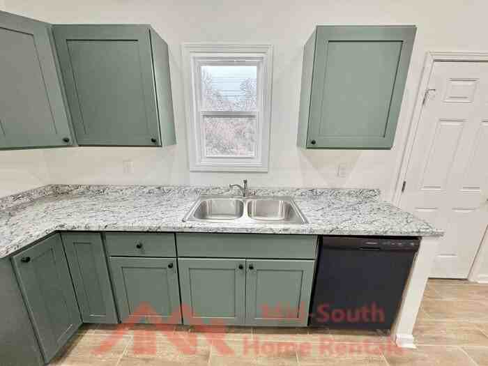 581 Gilleas Rd - Photo 6 of 23