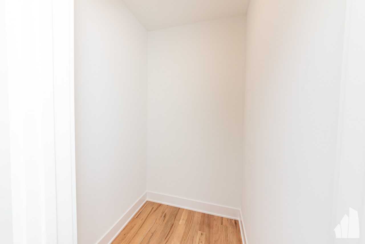 N Campbell Ave #2541-1 - Photo 6 of 18