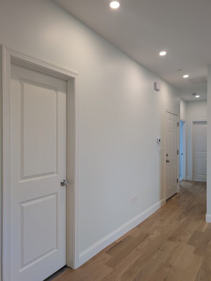 36 Regent St #1 - Photo 4 of 12