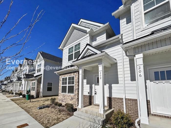 208 Ansley Way - Photo 2 of 28