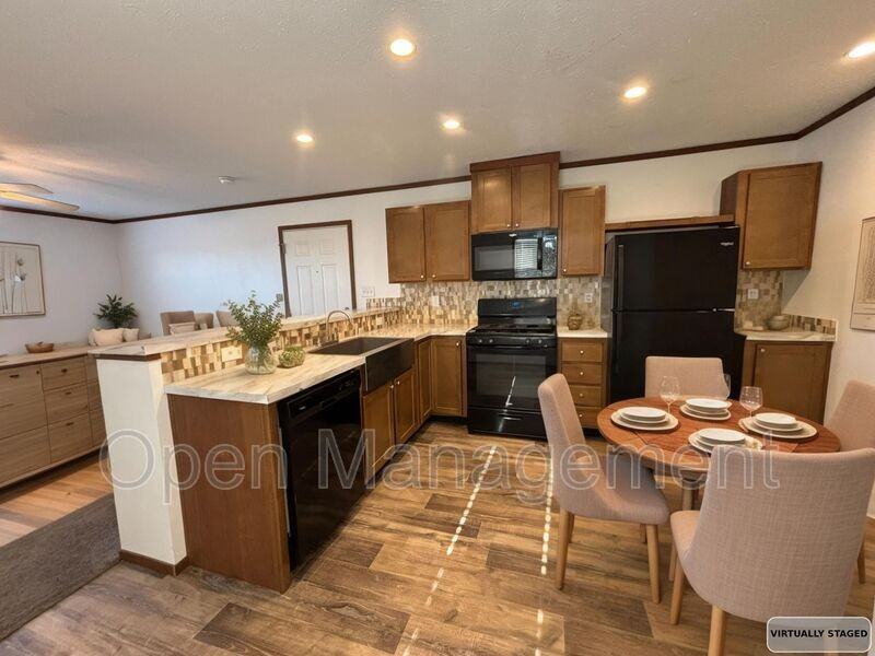 700 S 12th St #LOT11